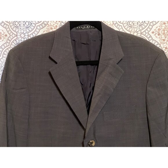 Hugo Boss Mens 2-Piece Suit Size 38R Made In USA - Picture 6 of 16